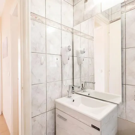 Antonio 50 - Blue Glyfada Private Homes *