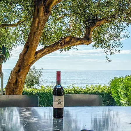 Apartament Antonio 50 - Blue Glyfada Private Homes Glifada