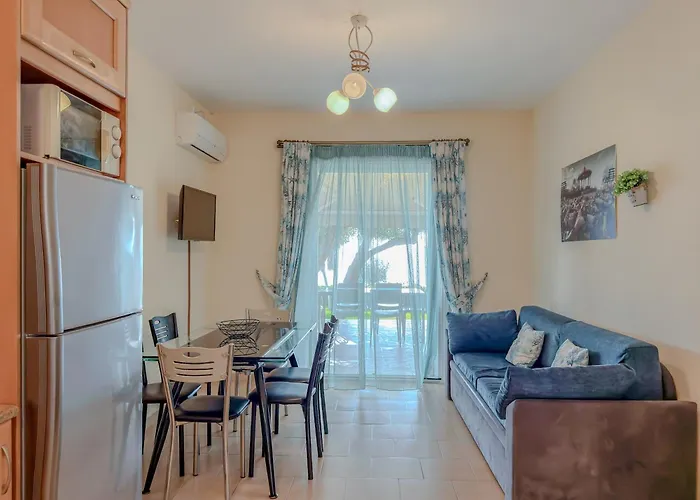 Antonio 50 - Blue Private Homes *